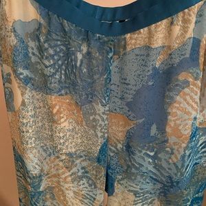 Never worn Nic and Zoe printed pants size 6